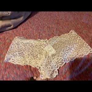 SOLD 2 pair of lace panties from rue21, they are size L